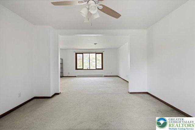 1250 Minesite Road, Lower Macungie Twp, PA 18103