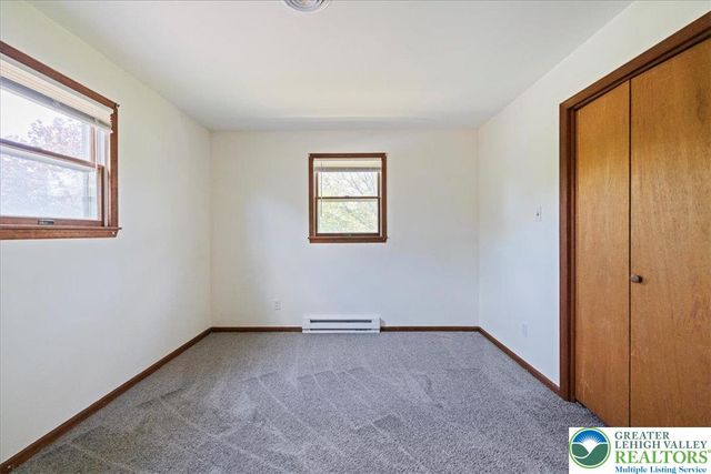 1250 Minesite Road, Lower Macungie Twp, PA 18103