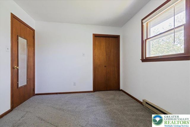 1250 Minesite Road, Lower Macungie Twp, PA 18103