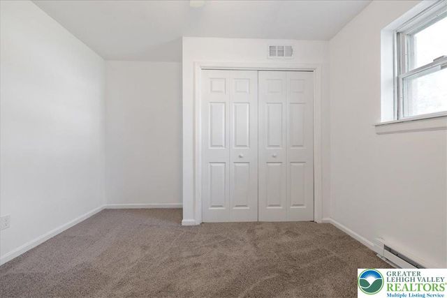 1250 Minesite Road, Lower Macungie Twp, PA 18103