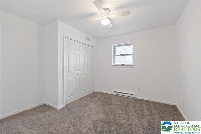 1250 Minesite Road, Lower Macungie Twp, PA 18103