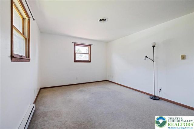 1250 Minesite Road, Lower Macungie Twp, PA 18103