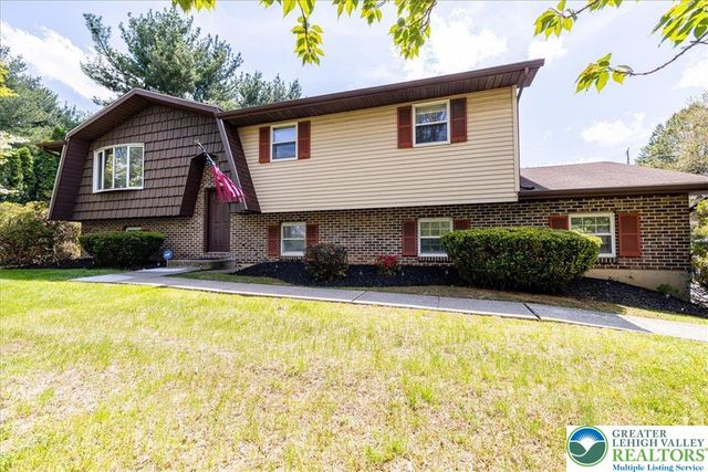 1250 Minesite Road, Lower Macungie Twp, PA 18103