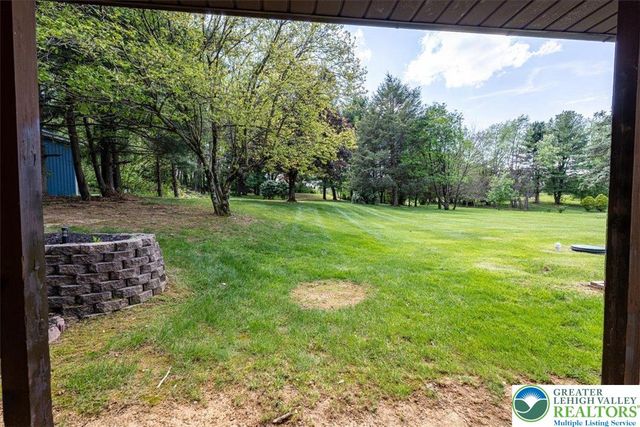 1250 Minesite Road, Lower Macungie Twp, PA 18103