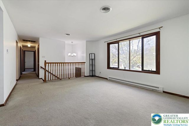 1250 Minesite Road, Lower Macungie Twp, PA 18103