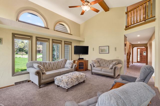 15062 Crane Street NW, Andover, MN 55304