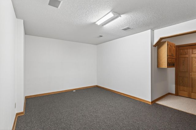 15062 Crane Street NW, Andover, MN 55304