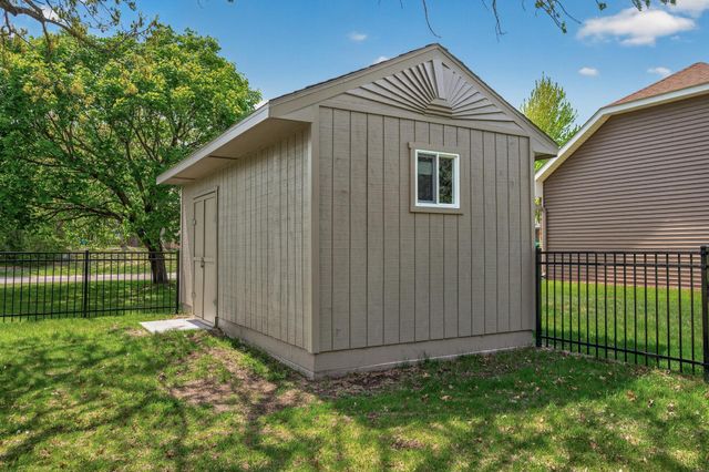 15062 Crane Street NW, Andover, MN 55304