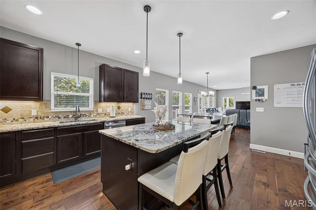 1946 Masters Drive, Festus, MO 63028