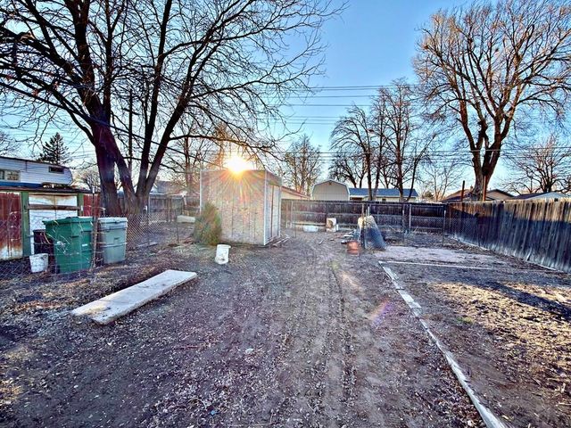 737 Belmont Ave, Pueblo, CO 81004