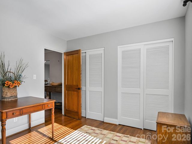 1827 Laurel Park Highway, Laurel Park, NC 28739