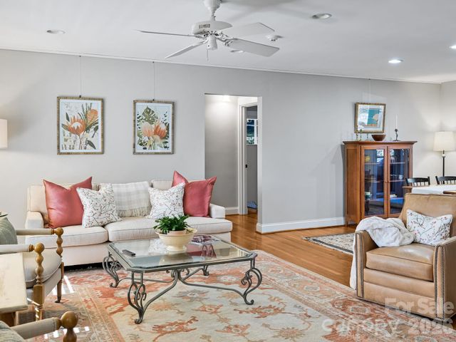 1827 Laurel Park Highway, Laurel Park, NC 28739