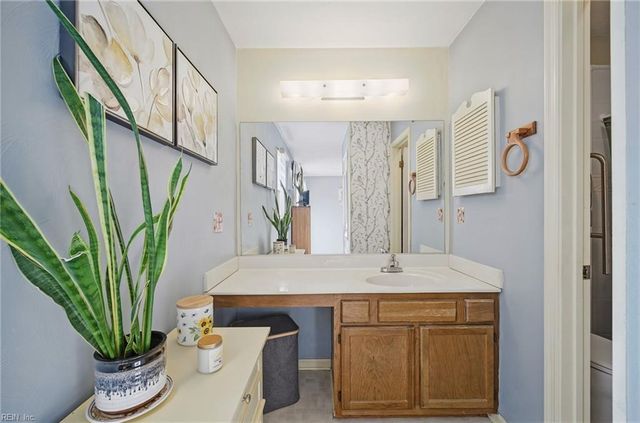 1861 Haviland DR, Virginia Beach, VA 23454