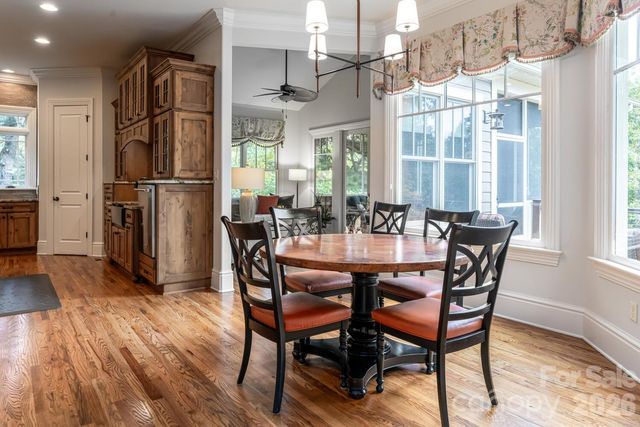 104 Mossridge Court, Flat Rock, NC 28731