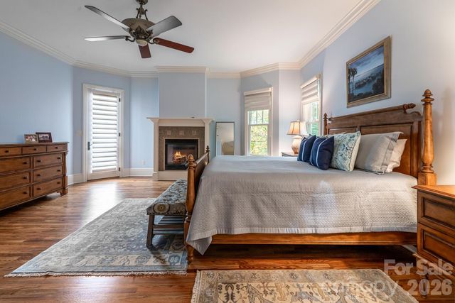 104 Mossridge Court, Flat Rock, NC 28731
