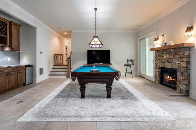 104 Mossridge Court, Flat Rock, NC 28731