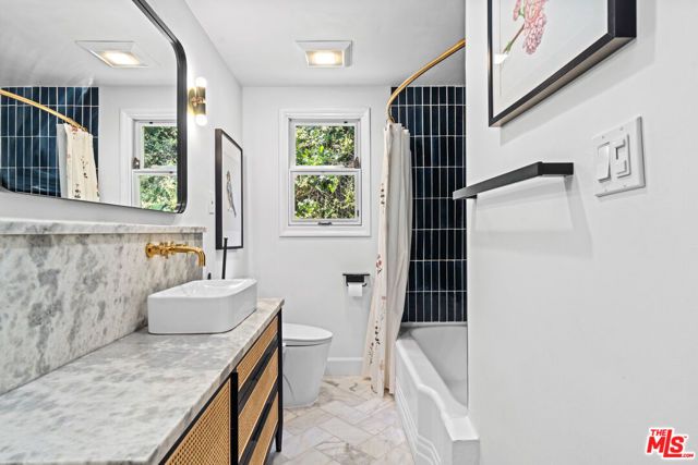 10275 Oletha Lane, Los Angeles, CA 90077