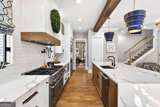 1069 Cumberland Road NE, Atlanta, GA 30306