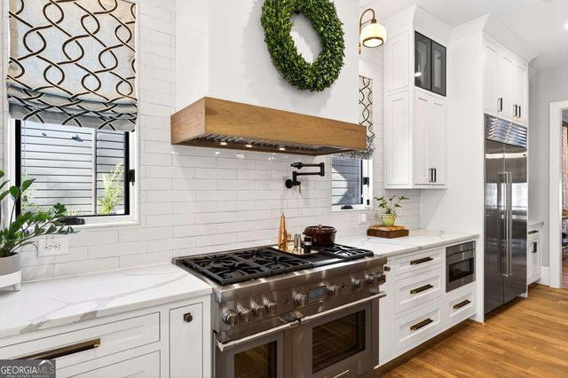 1069 Cumberland Road NE, Atlanta, GA 30306