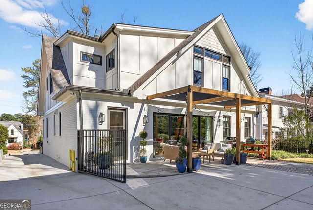 1069 Cumberland Road NE, Atlanta, GA 30306