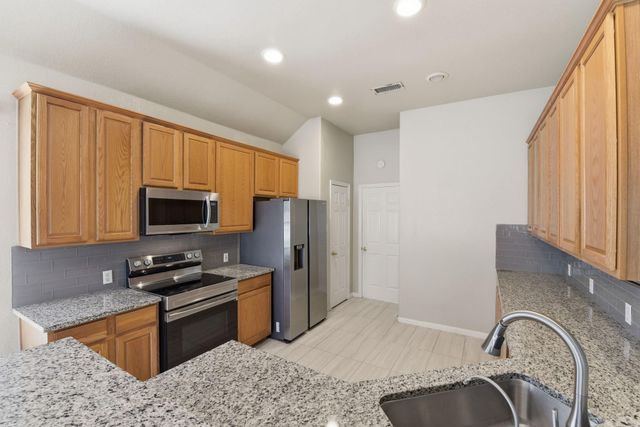 39 N Merryweather Circle, The Woodlands, TX 77384