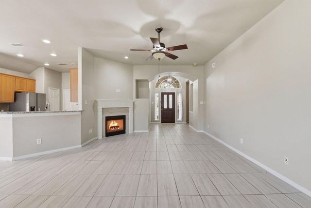 39 N Merryweather Circle, The Woodlands, TX 77384