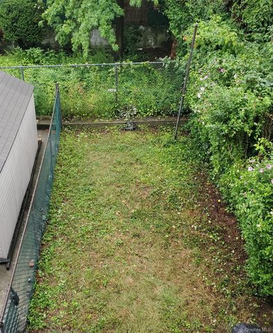 1162 Adee Avenue, Bronx, NY 10469