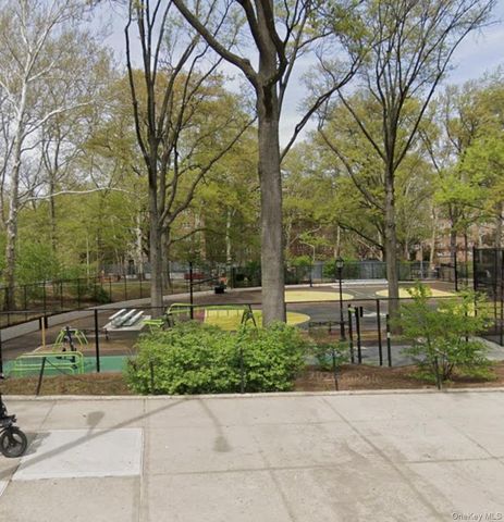 1162 Adee Avenue, Bronx, NY 10469