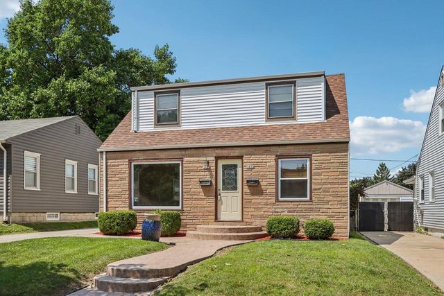 3433 S 2nd STREET #3435, Milwaukee, WI 53207