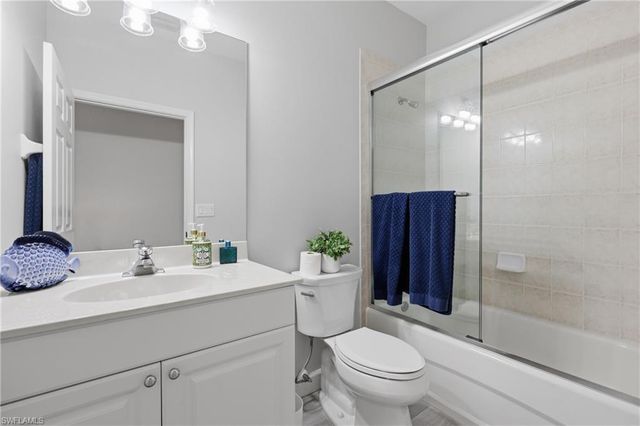 16113 Mount Abbey WAY 202, Fort Myers, FL 33908