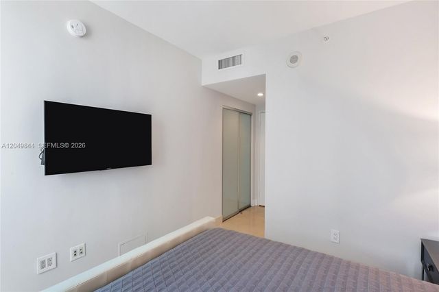 17001 Collins Ave 1401, Sunny Isles Beach, FL 33160