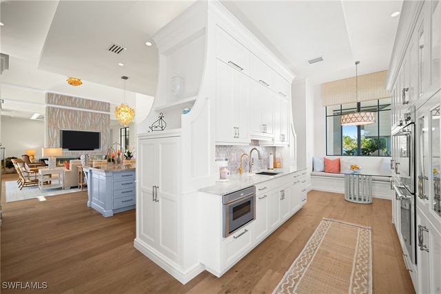 99 Saint Lucia LN, Bonita Springs, FL 34134