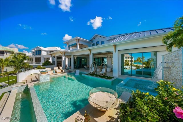 99 Saint Lucia LN, Bonita Springs, FL 34134