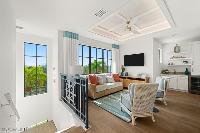 99 Saint Lucia LN, Bonita Springs, FL 34134