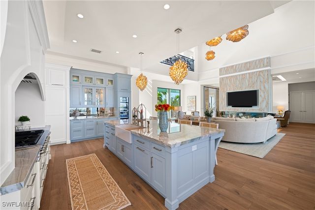 99 Saint Lucia LN, Bonita Springs, FL 34134