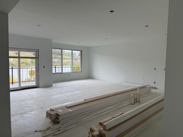 739 Manhattan Boulevard, 202, Dayton, KY 41074