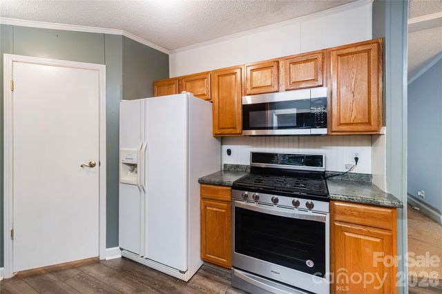 3902 Sharyn Drive, Charlotte, NC 28214