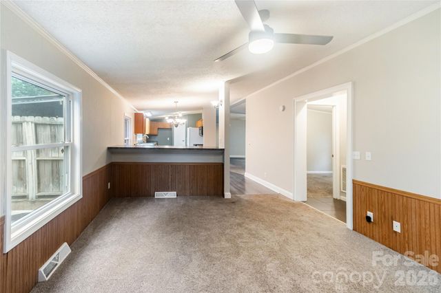 3902 Sharyn Drive, Charlotte, NC 28214