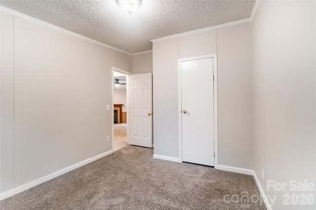 3902 Sharyn Drive, Charlotte, NC 28214