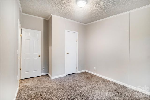 3902 Sharyn Drive, Charlotte, NC 28214