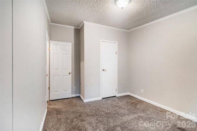 3902 Sharyn Drive, Charlotte, NC 28214