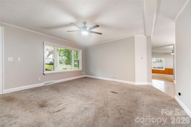 3902 Sharyn Drive, Charlotte, NC 28214