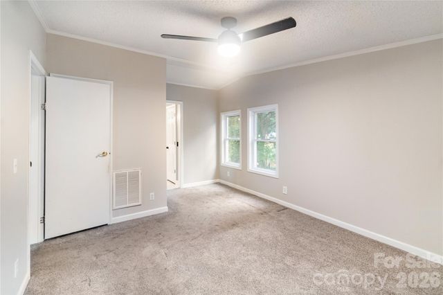 3902 Sharyn Drive, Charlotte, NC 28214