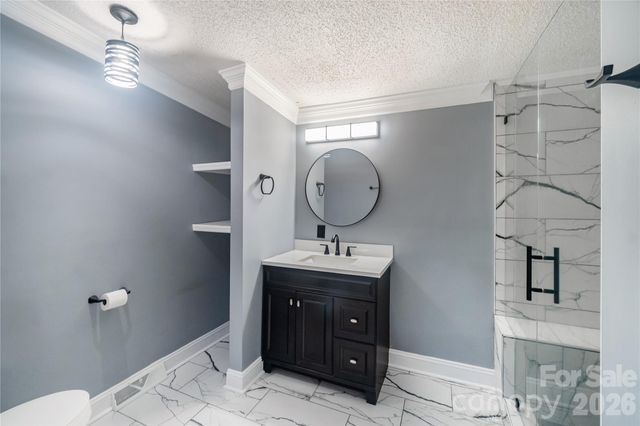 3902 Sharyn Drive, Charlotte, NC 28214