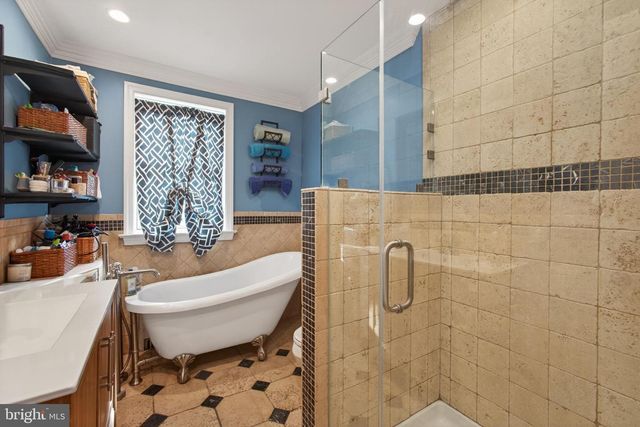 1369 SHEEP HILL RD, Pottstown, PA 19465