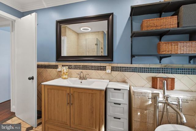 1369 SHEEP HILL RD, Pottstown, PA 19465