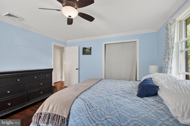 1369 SHEEP HILL RD, Pottstown, PA 19465