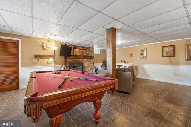 1369 SHEEP HILL RD, Pottstown, PA 19465