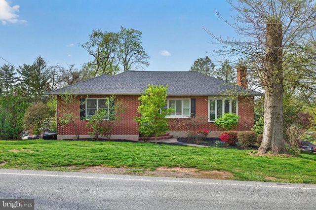 1369 SHEEP HILL RD, Pottstown, PA 19465