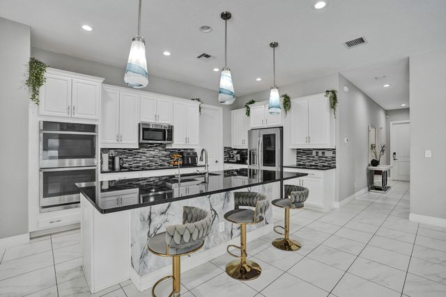 8655 NW 39TH Court, Coral Springs, FL 33065